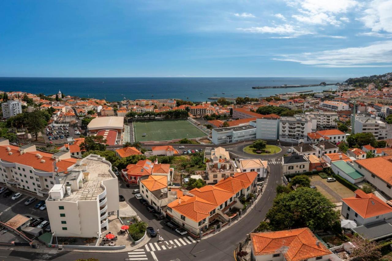 Casa Strelitzia By An Island Apart Funchal  Bagian luar foto