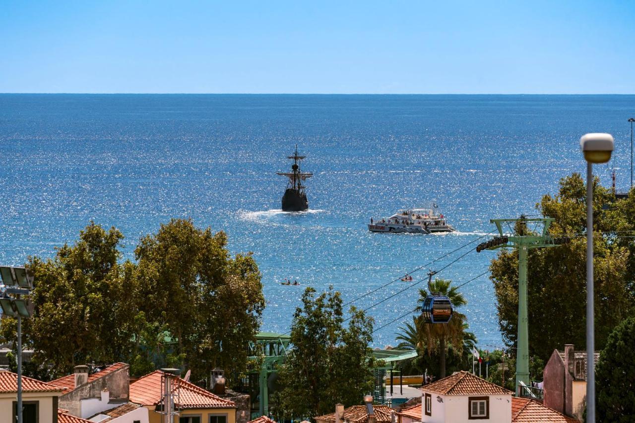 Casa Strelitzia By An Island Apart Funchal  Bagian luar foto