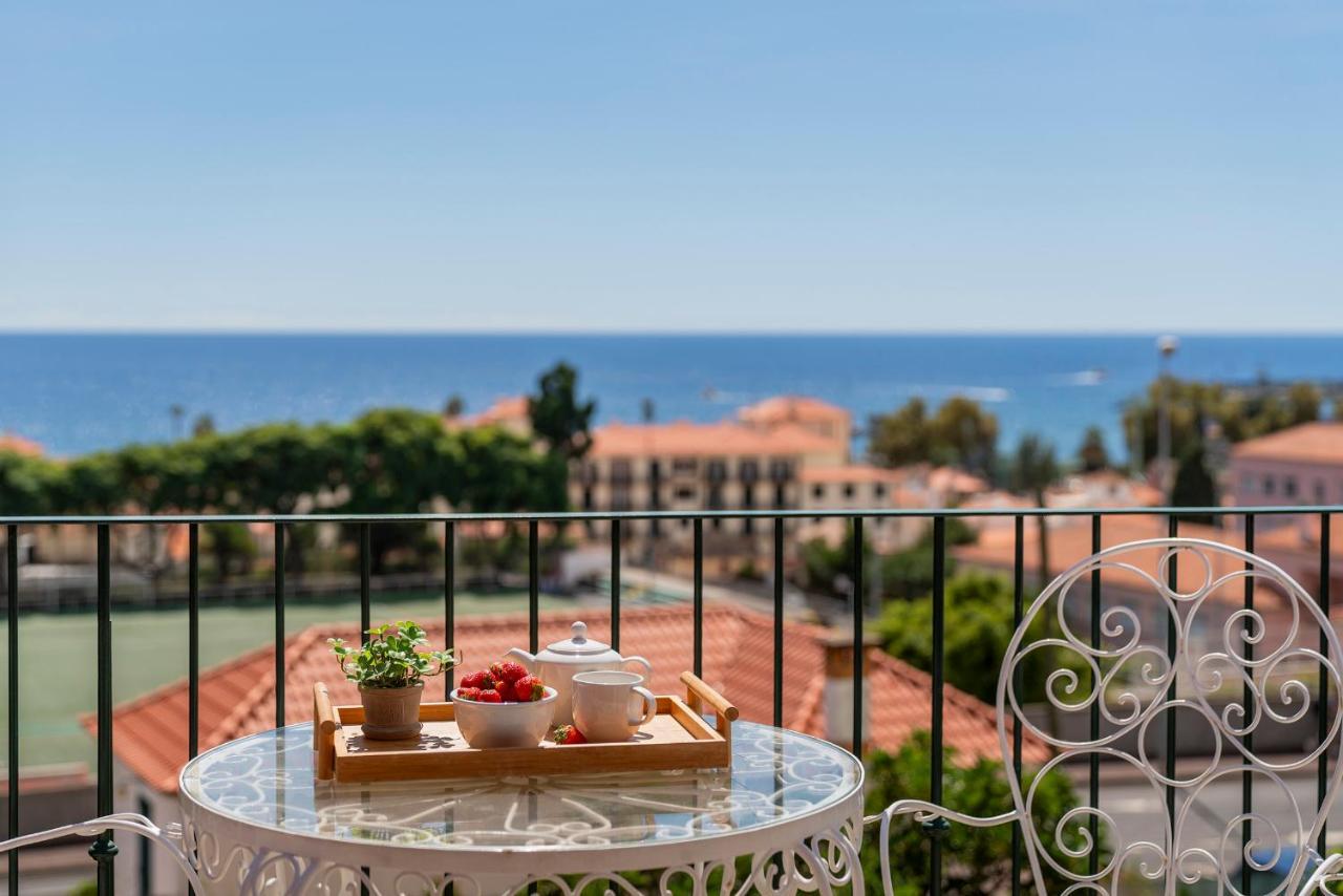 Casa Strelitzia By An Island Apart Funchal  Bagian luar foto